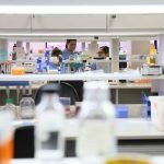 cientificas-laboratorio